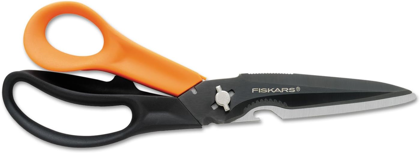Fiskars Pruning Shears for Gardening, Multipurpose 8" Garden Shears with Sheath and SoftGrip Handle, Great for cutting Nursery Pots, Bags, and Wire