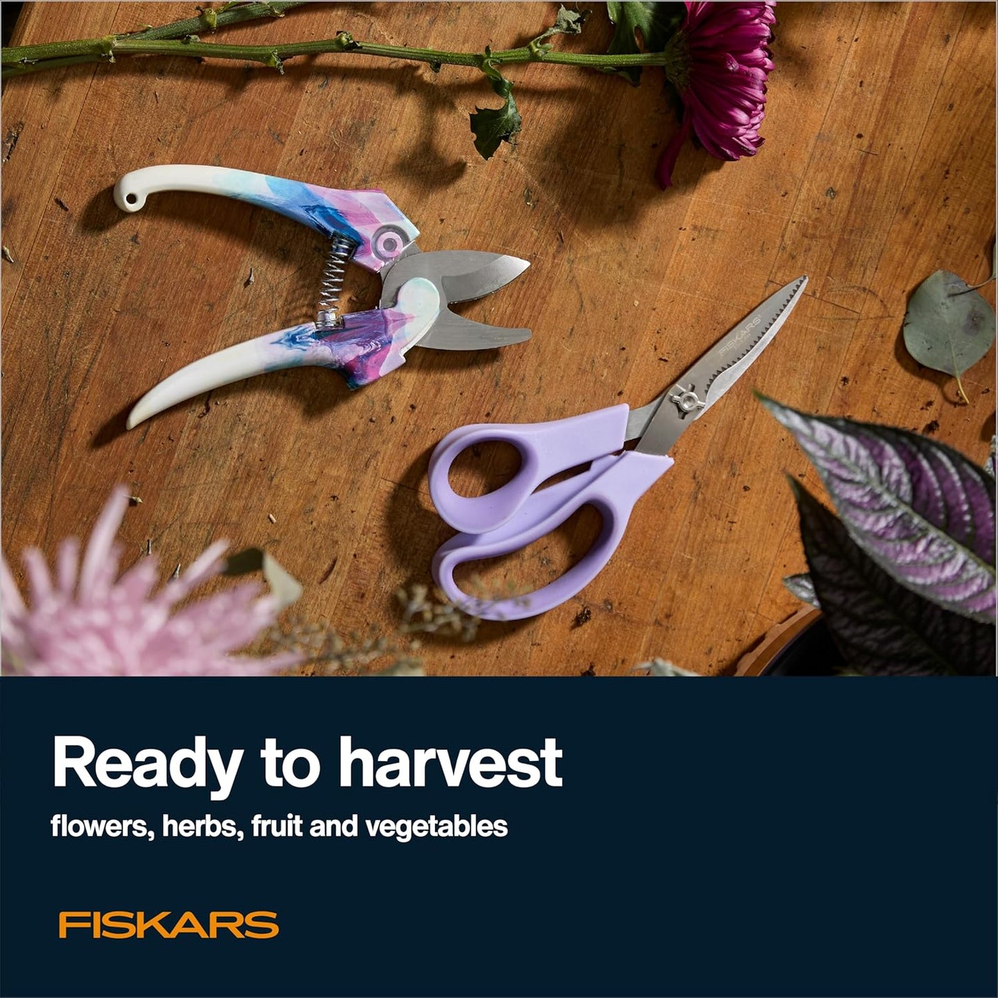 Fiskars Bypass Pruning Shears, 5/8-Inch Cut Capacity Garden Clippers, Gardening Scissors with Sharp, Rust Resistant Steel Blade