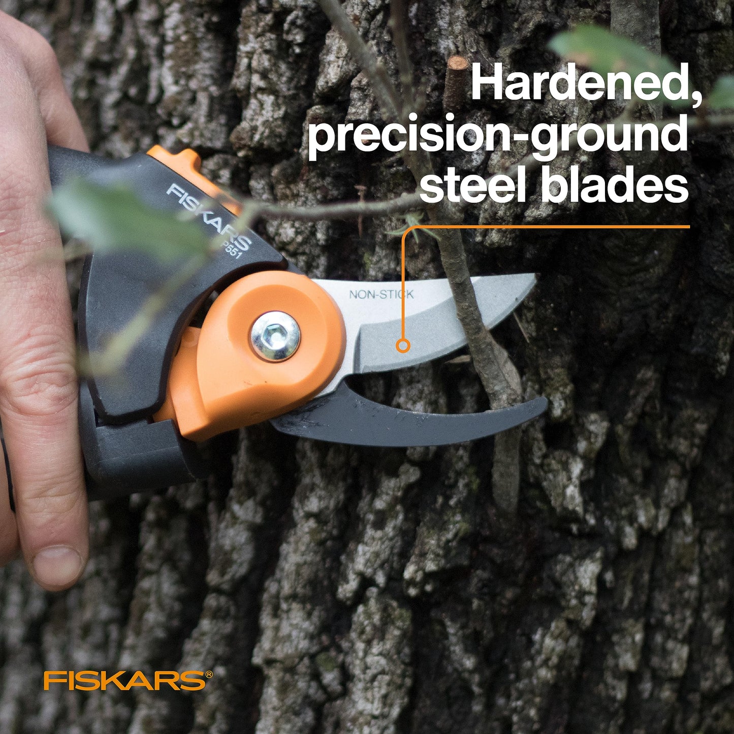 Fiskars Pruning Shears, Bypass Pruner that Cuts Through Stems up to 3/4-Inch, PowerGear Technology For More Power on Every Cut