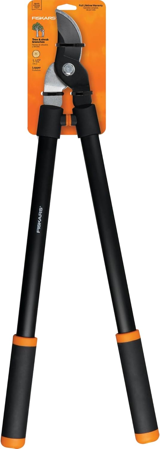 Fiskars 15-Inch PowerGear Loppers, Sharp Steel Blade Bush and Tree Trimmer, Cuts up to 1.25-Inch Diameter Branches, Rust Resistant and Lightweight Pruner, Yard Tools for Gardening
