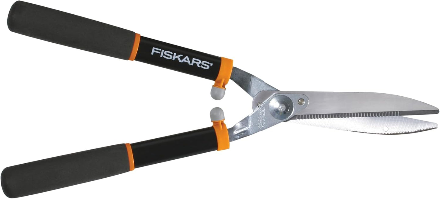 Fiskars Power-Lever Hedge Shears - 25"-33" Extendable Handle - Plant Cutting Scissors - Yard and Garden Tools - Orange/Black