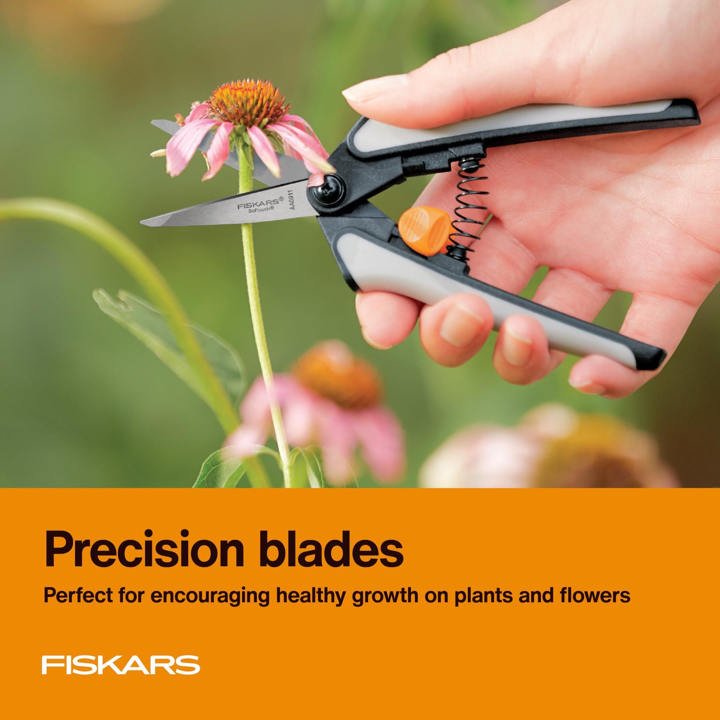 Fiskars 6" Pruning Scissors (2-Pack) for Flowers, Buds, Weeds and Small Plants, Garden Snips with Resin Resistant Nonstick Stainless Steel Blades, Gardening Trimmers with Comfortable Handle