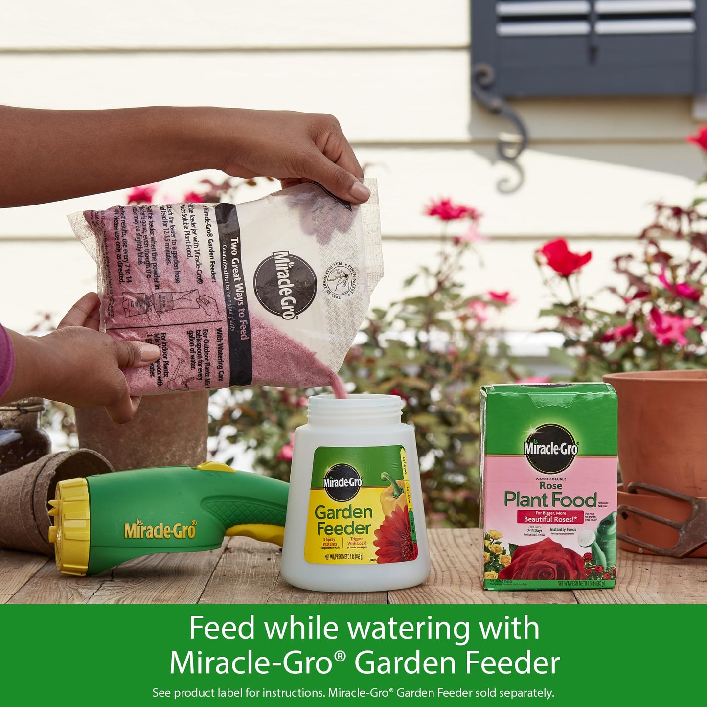 Miracle-Gro Water Soluble Rose Plant Food, 1.5 lb