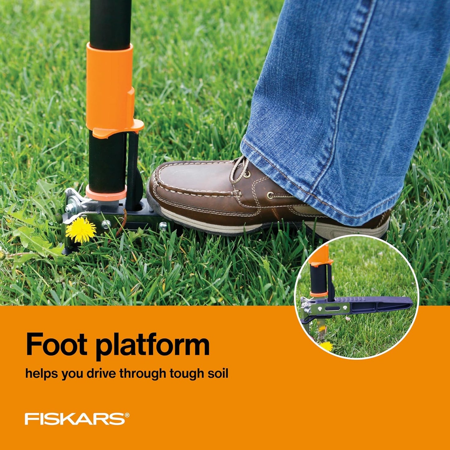 Fiskars 4-Claw Stand Up Weed Puller Tool, Gardening Hand Weeding Tool with 39" Long Ergonomic Handle with Easy-Eject Mechanism